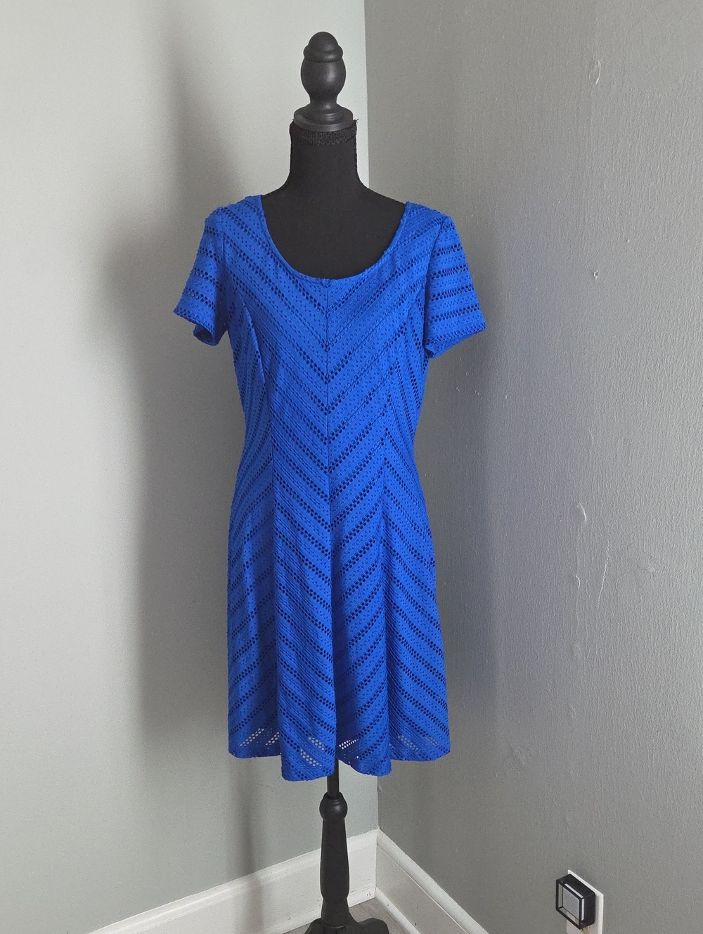 Ronni Nicole Royal Blue Short-Sleeve A-Line Dress Size 10